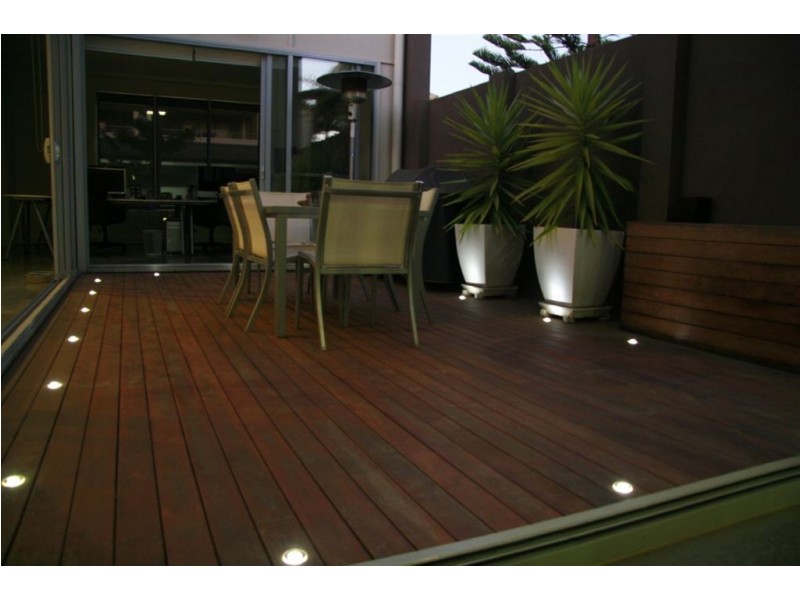 40 Watts Drive, Varsity Lakes QLD 4227