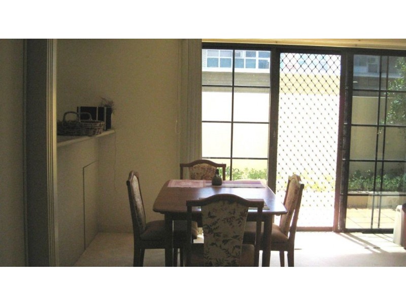 2/5 Sportsman Avenue, Mermaid Beach QLD 4218