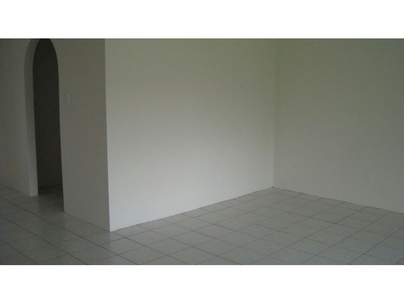 5/10 Christina Court, Mermaid Waters QLD 4218