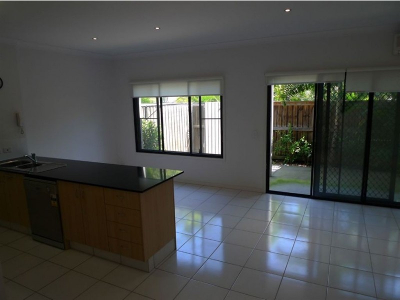 14/15 Ancona St, Carrara QLD 4211