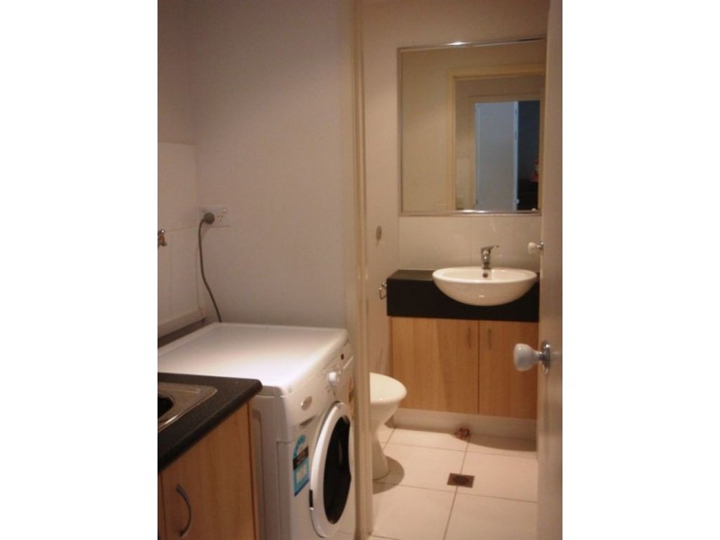 14/15 Ancona St, Carrara QLD 4211