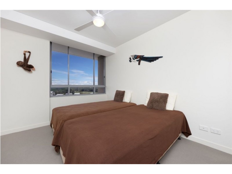 284/135 Lakelands Drive, Merrimac QLD 4226