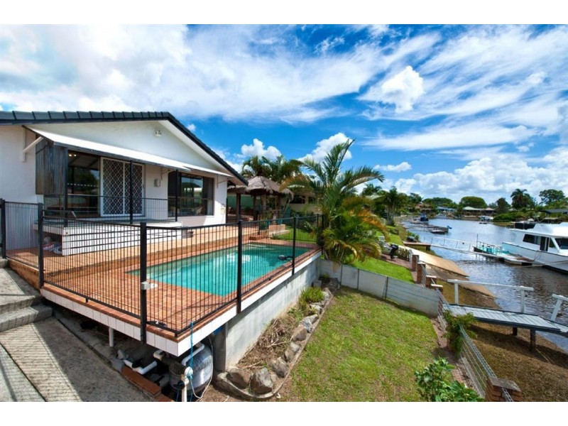 117 Witt Avenue, Carrara QLD 4211