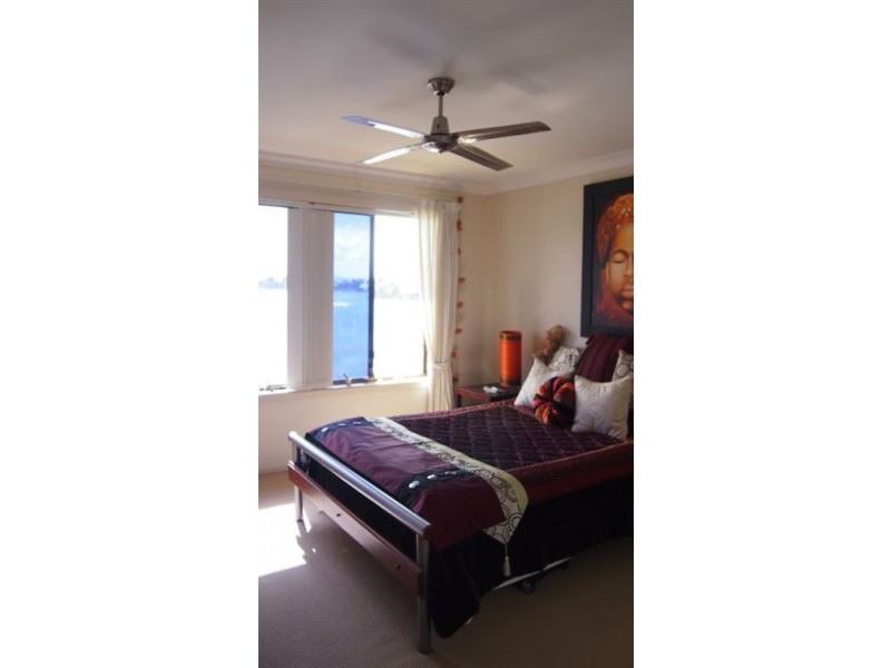 4/3 Jodie Court, Mermaid Waters QLD 4218