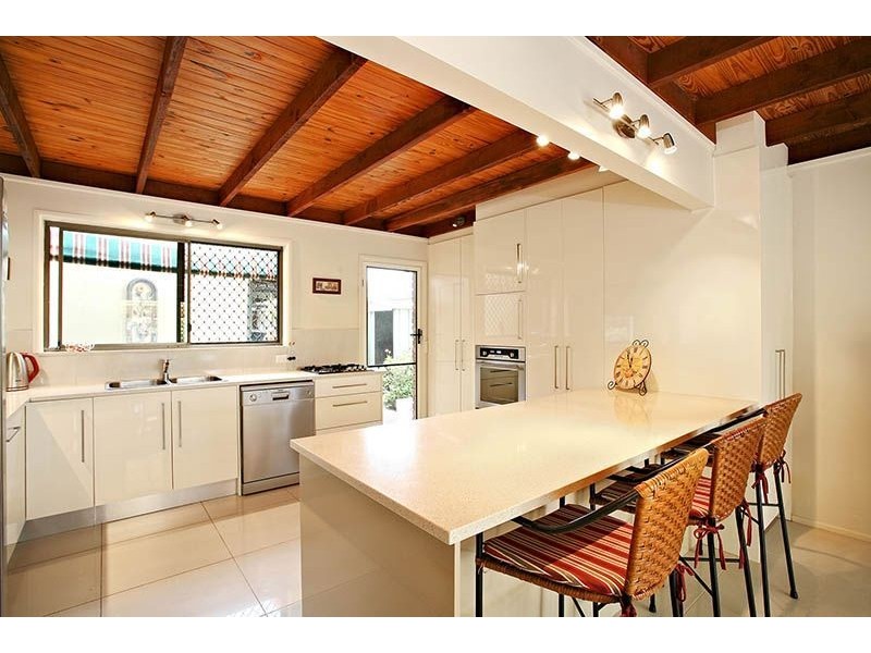 35 Witt Avenue, Carrara QLD 4211