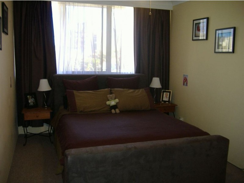 1E/50 Old Burleigh Rd, Surfers Paradise QLD 4217