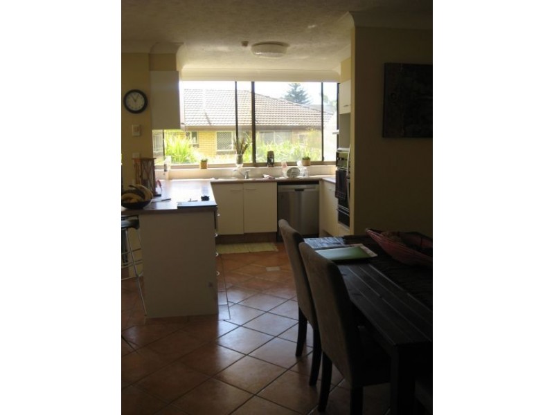 1E/50 Old Burleigh Rd, Surfers Paradise QLD 4217