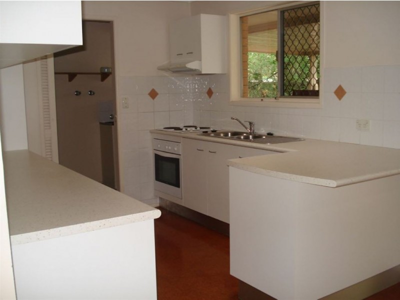 16 Adams Ave, Miami QLD 4220