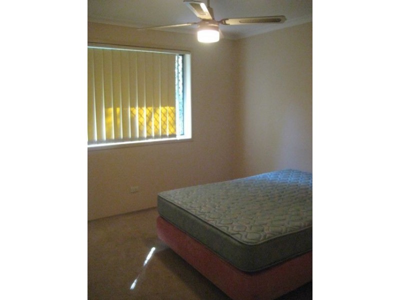 16 Adams Ave, Miami QLD 4220