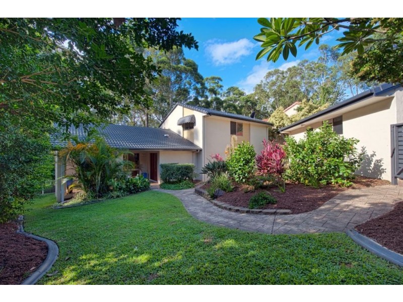 26 Banff Court, Robina QLD 4226