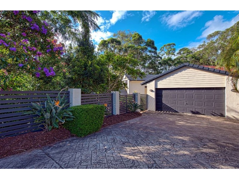 26 Banff Court, Robina QLD 4226