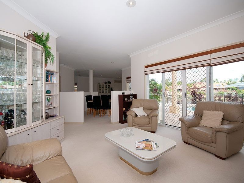 18 Narrabeen Court, Robina QLD 4226