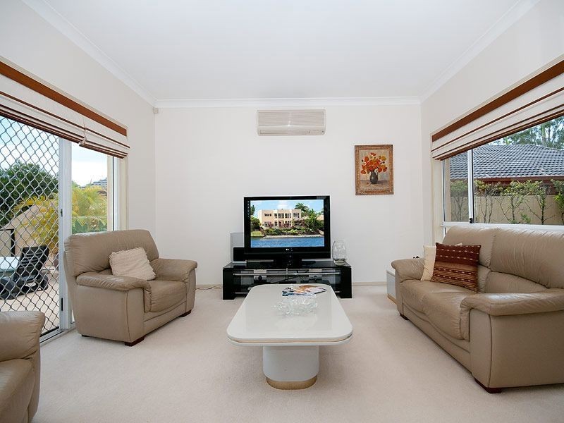 18 Narrabeen Court, Robina QLD 4226