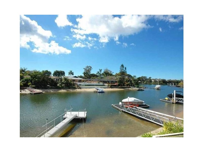 61 River Crescent, Broadbeach Waters QLD 4218