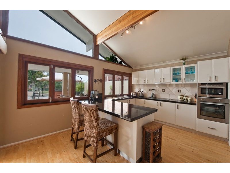 61 River Crescent, Broadbeach Waters QLD 4218