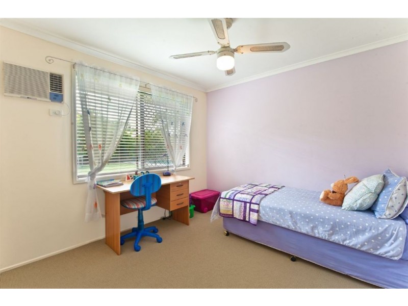 7 Barrier Reef Drive, Mermaid Waters QLD 4218