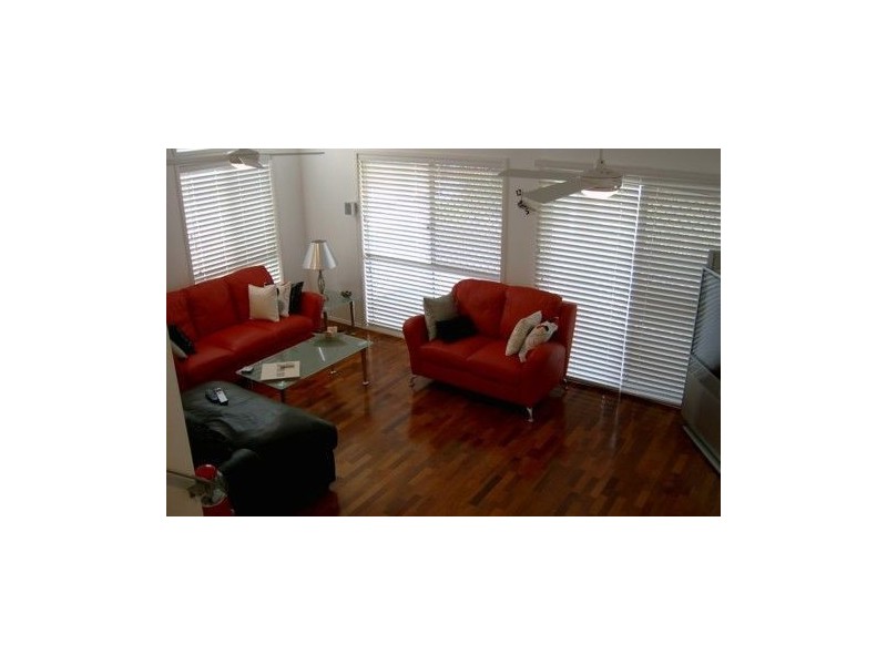 1/2063 Gold Coast Hwy, Miami QLD 4220