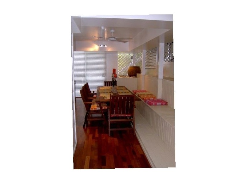 1/2063 Gold Coast Hwy, Miami QLD 4220