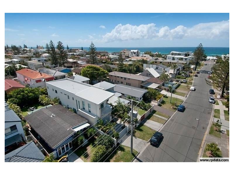 27 Tamborine St, Mermaid Beach QLD 4218
