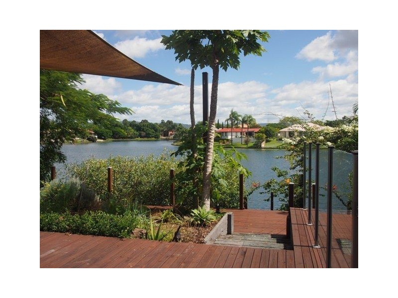 90 Wild Duck Drive, Mermaid Waters QLD 4218