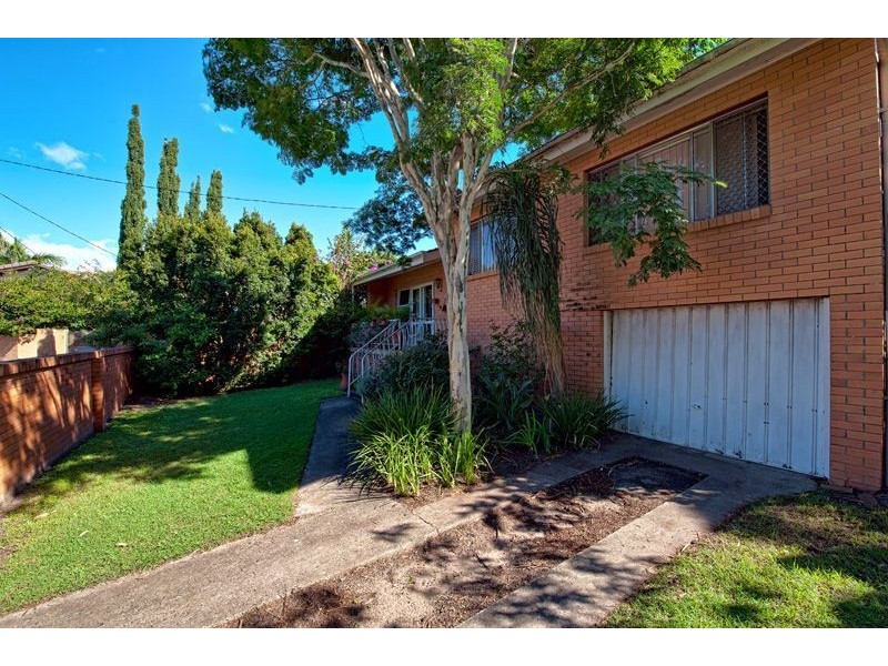 23 Pearl Key, Broadbeach Waters QLD 4218