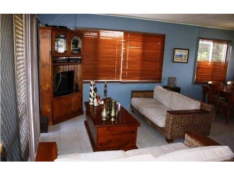 23 Pearl Key, Broadbeach Waters QLD 4218