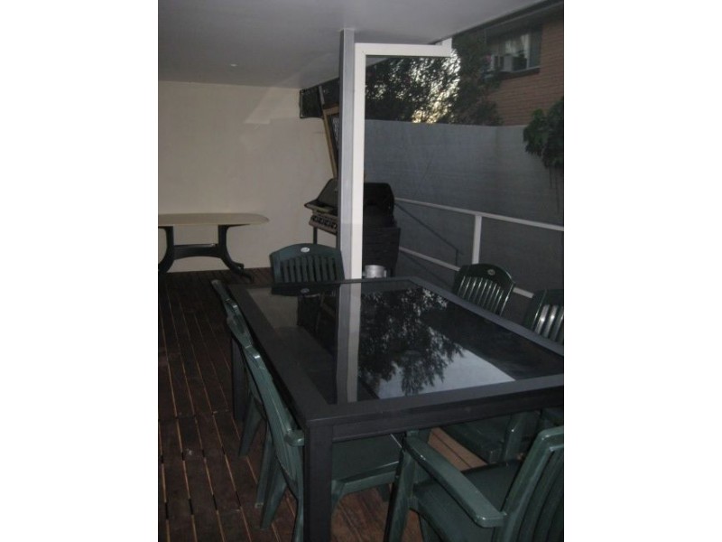 2/30 Peninsular Dr,, Surfers Paradise QLD 4217
