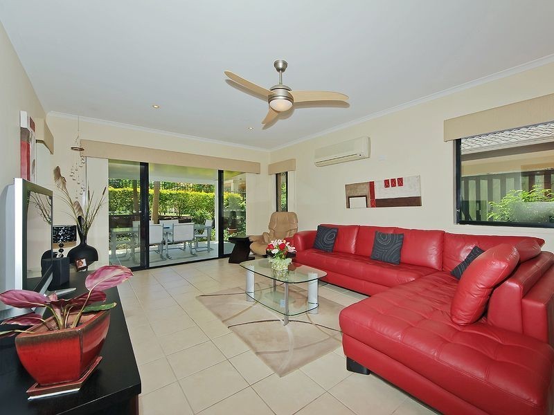 108/136 Palm Meadows Drive, Carrara QLD 4211