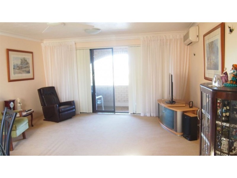 7/95 Sunshine Blvd, Mermaid Waters QLD 4218