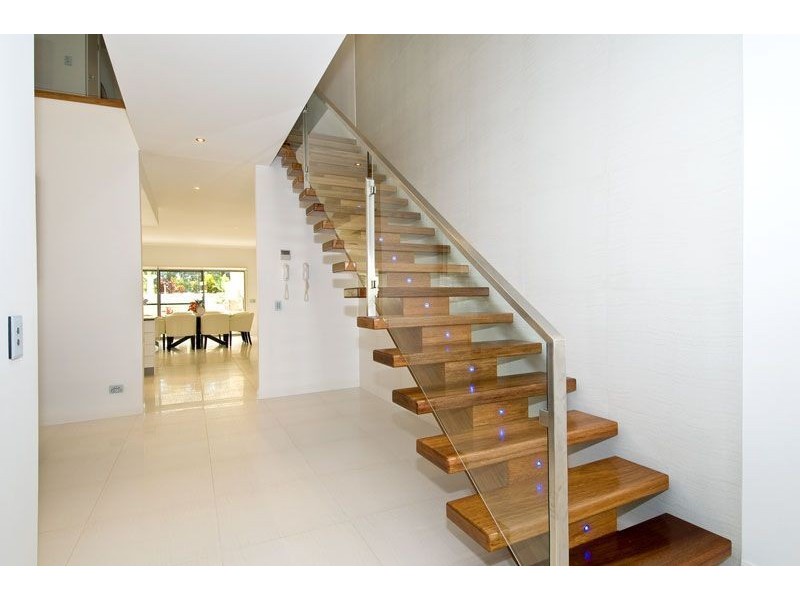 1/8002 Vista Drive, Benowa QLD 4217