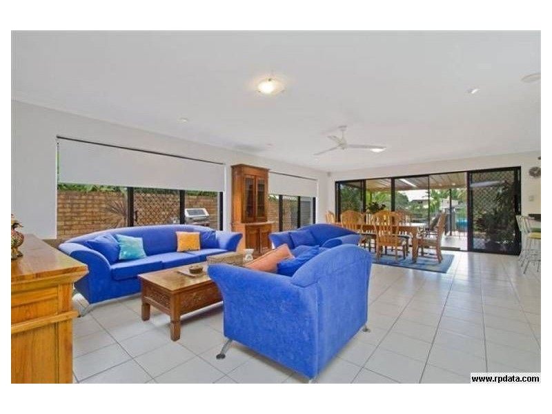 51 Witt Ave, Carrara QLD 4211