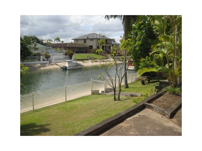 17 Flamingo Key, Broadbeach Waters QLD 4218