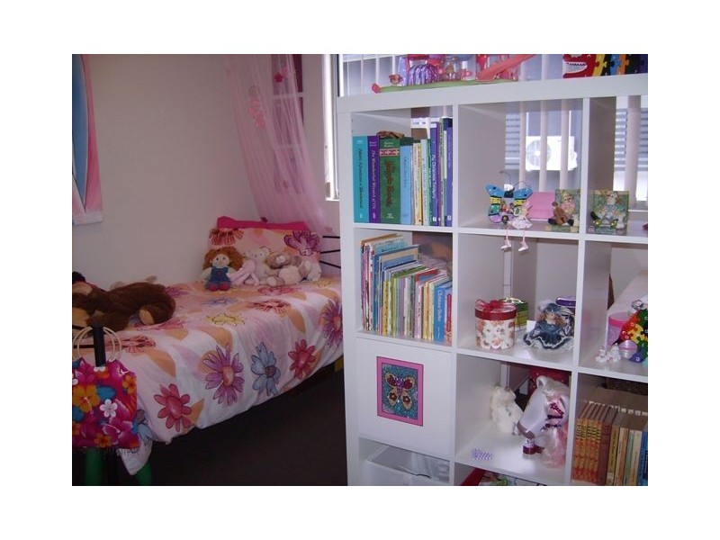 14/8 Proud St, Labrador QLD 4215