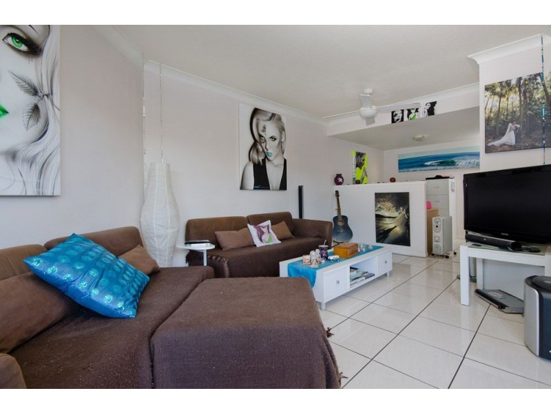 1/53 Petrel Avenue, Mermaid Beach QLD 4218