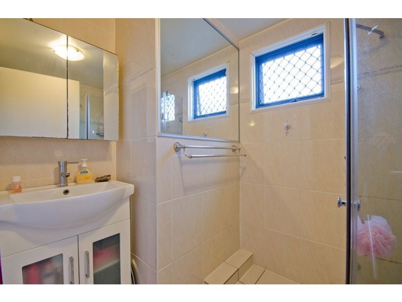 1/53 Petrel Avenue, Mermaid Beach QLD 4218