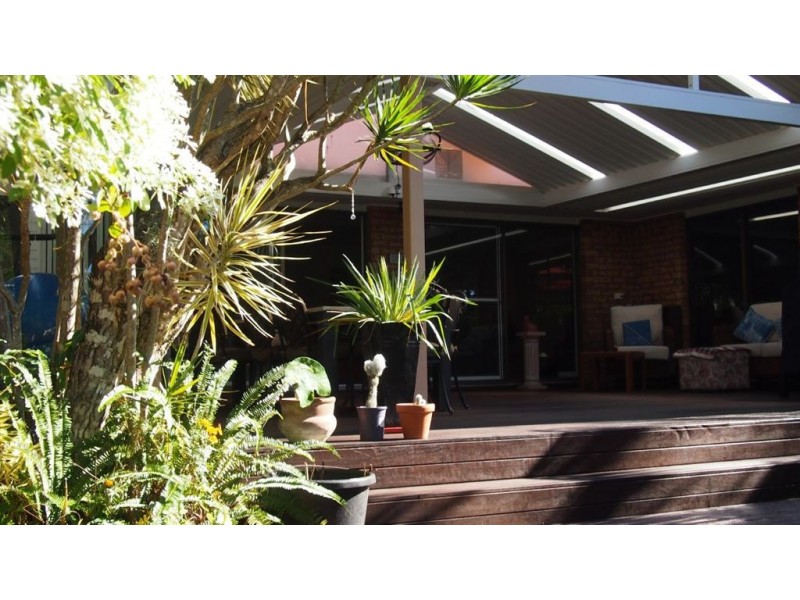 20 Haslewood Court, Mermaid Waters QLD 4218