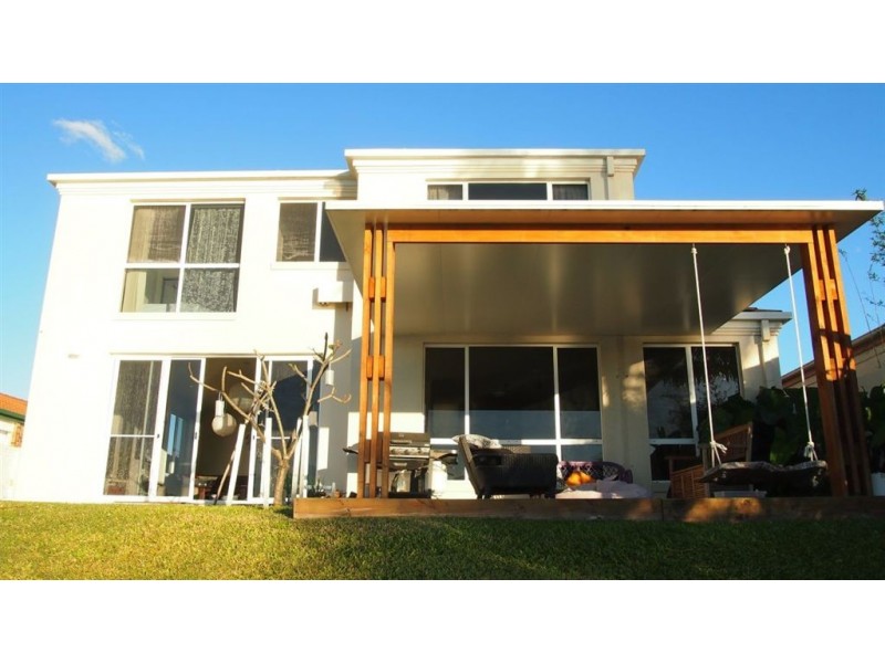 11 Washington Court, Varsity Lakes QLD 4227