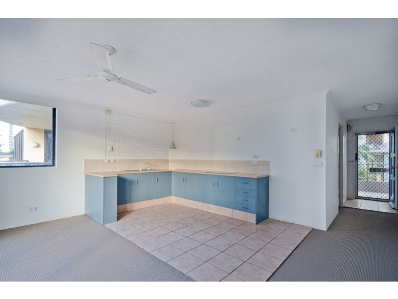 205/40 Surf Parade, Broadbeach QLD 4218