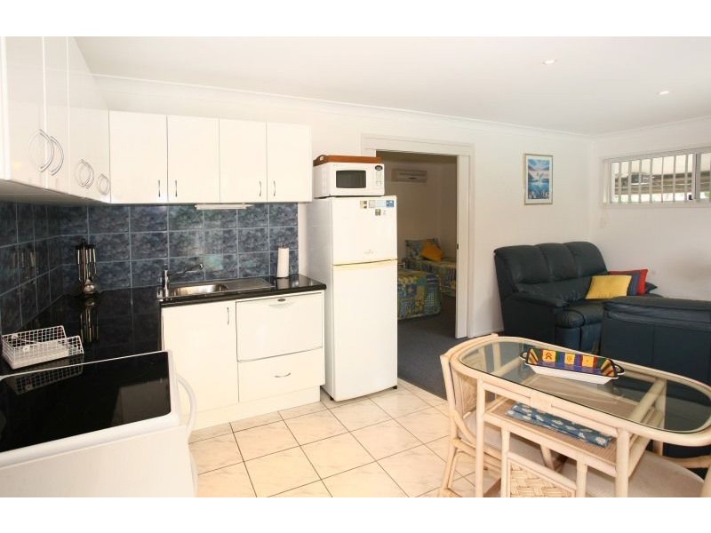 13 Conifer Crescent, Broadbeach Waters QLD 4218