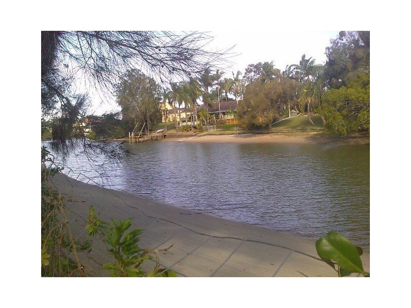 25 Garden Grove, Carrara QLD 4211