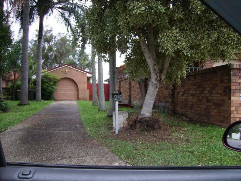 25 Garden Grove, Carrara QLD 4211