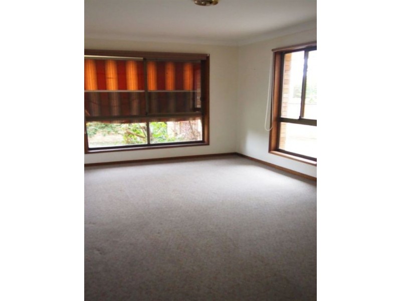 9 Pacific Blvd, Broadbeach Waters QLD 4218