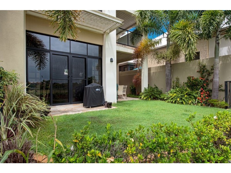 2126 The Vistas, Carrara QLD 4211