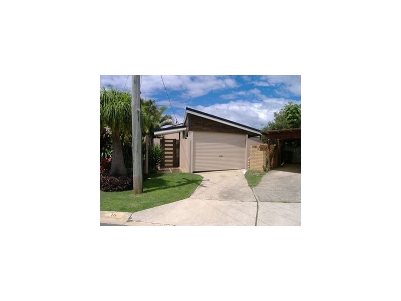 16 Pasadena Court, Broadbeach Waters QLD 4218