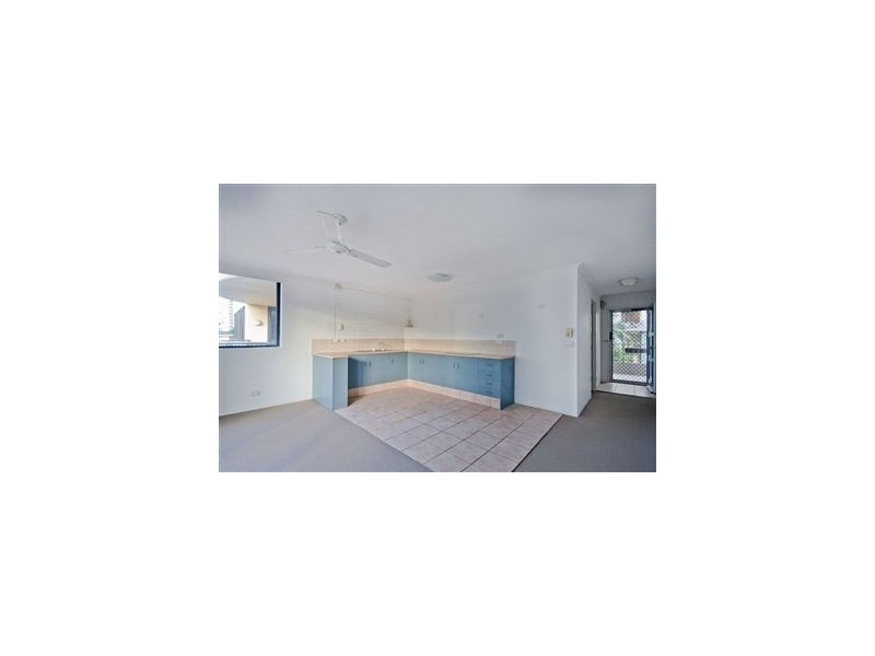 205/40 Surf Parade, Broadbeach QLD 4218