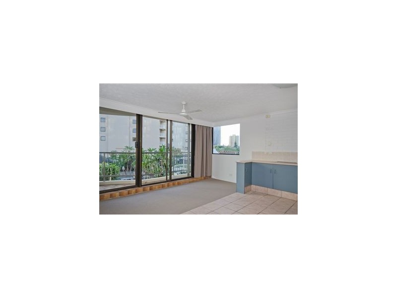 205/40 Surf Parade, Broadbeach QLD 4218