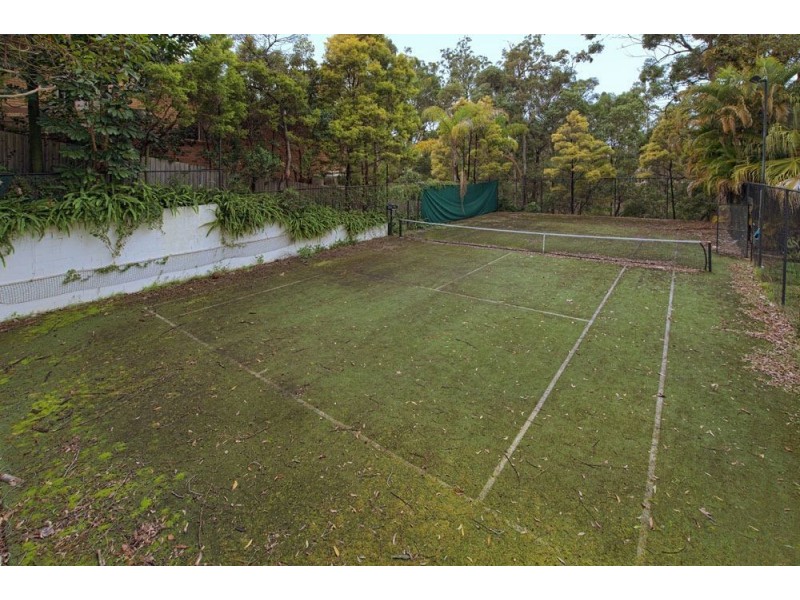 24 Federal Place, Robina QLD 4226