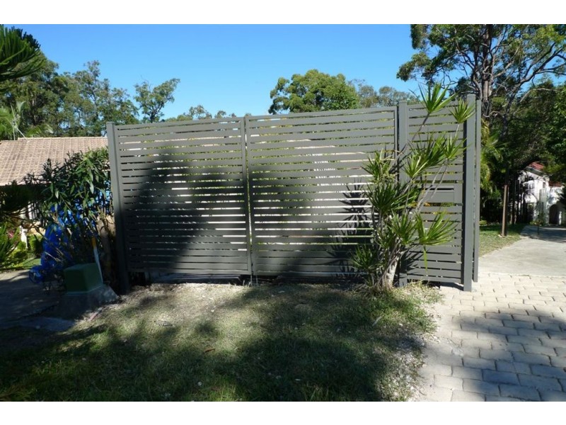 24 Federal Place, Robina QLD 4226