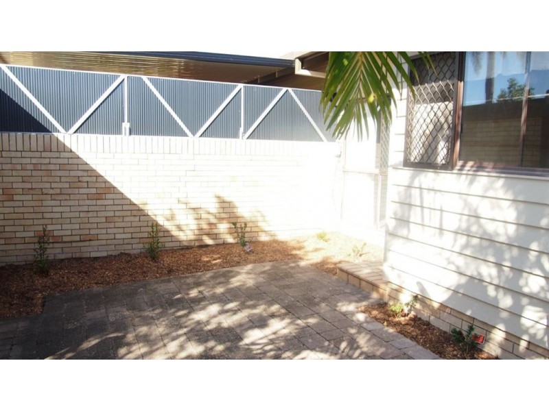 8/60 Karbunya Street, Mermaid Waters QLD 4218