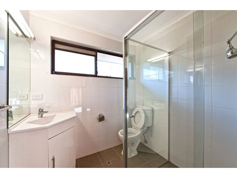 16 Sacha Place, Carrara QLD 4211